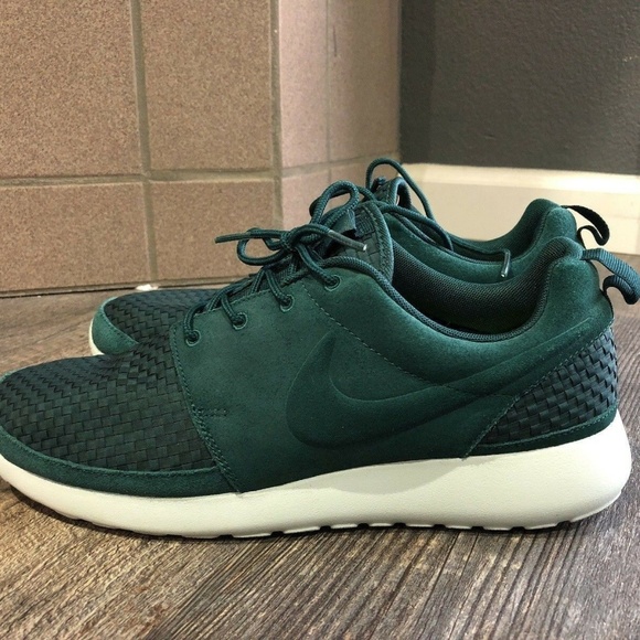 roshe run woven